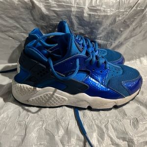 Nike blue women’s size 7